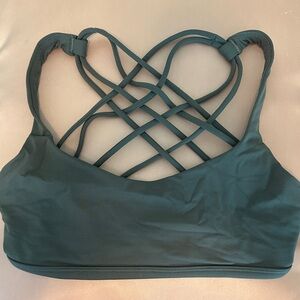 Lululemon sports bra